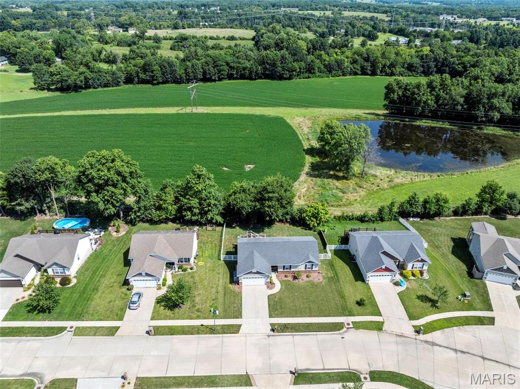 221 Hartford Glen Court