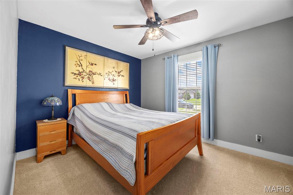 221 Hartford Glen Court