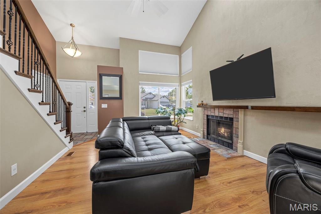 28 Kingspointe Drive