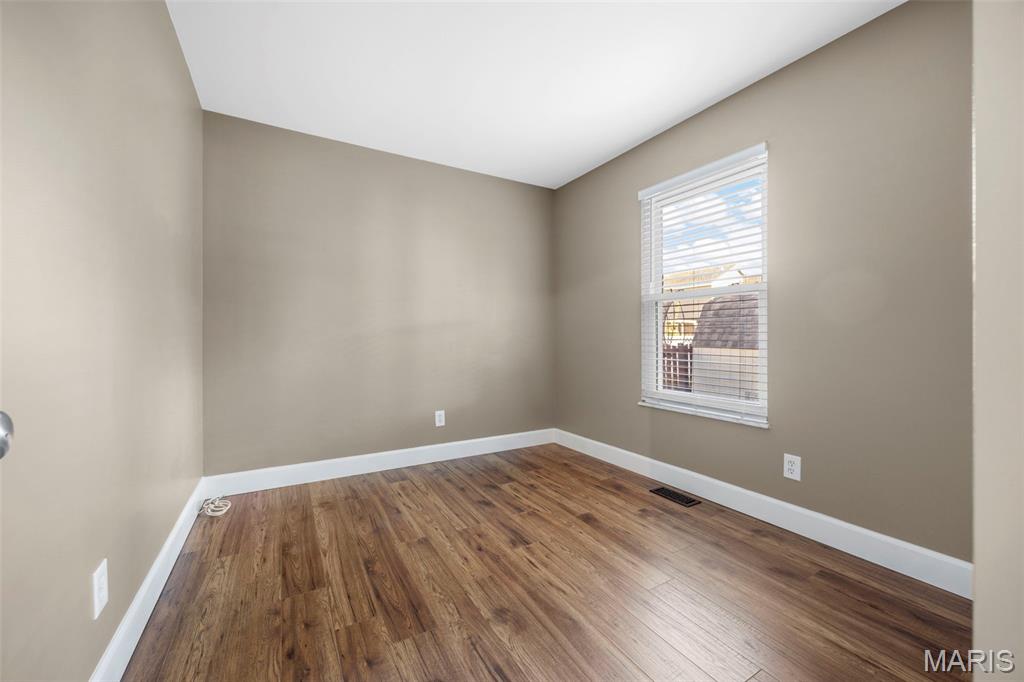 13 Kingspointe Drive