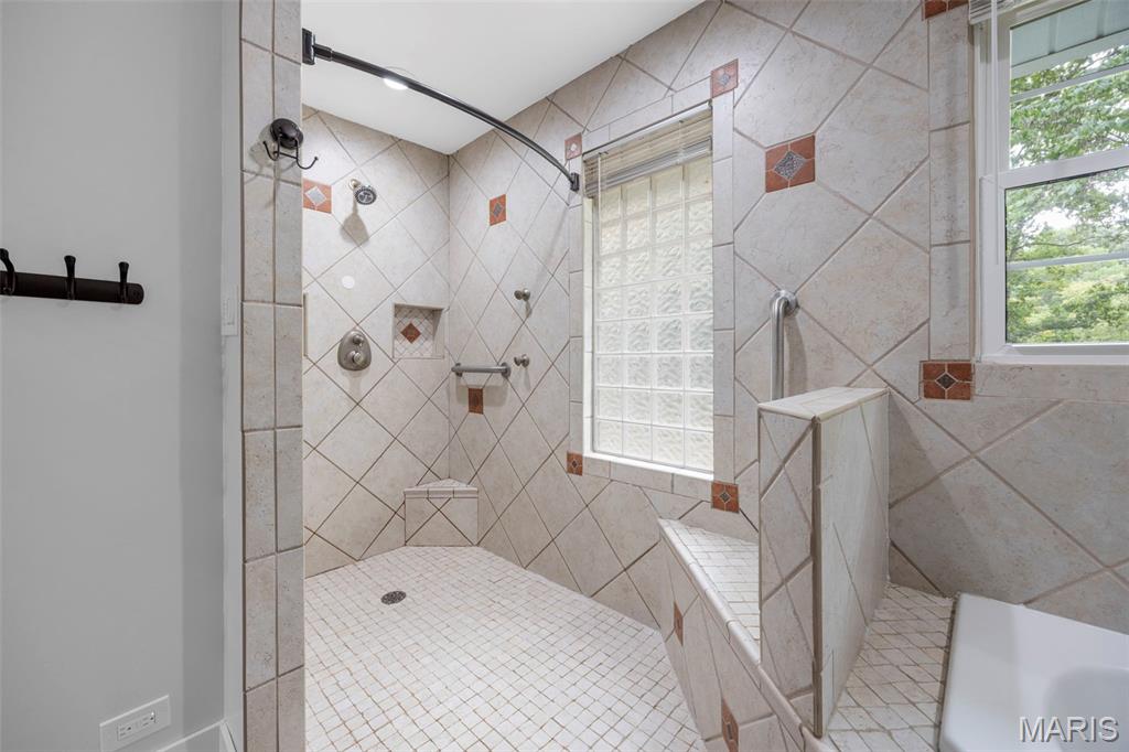 10 Briarwood Court