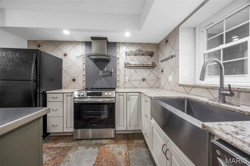 10 Briarwood Court