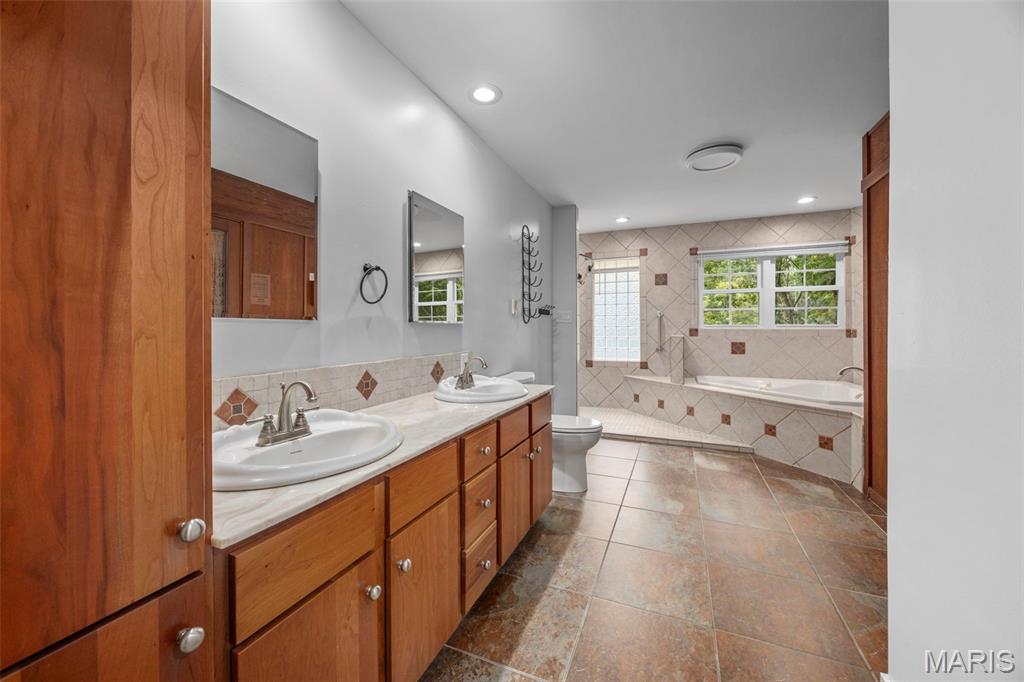 10 Briarwood Court