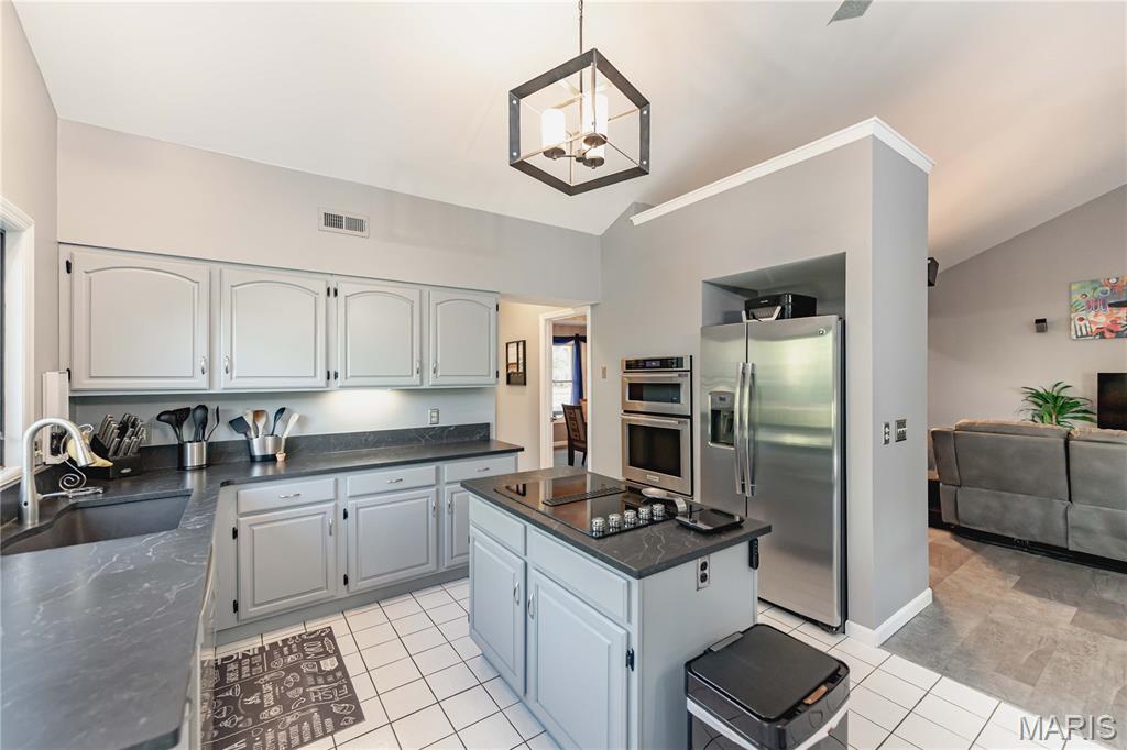 105 Creek View Place