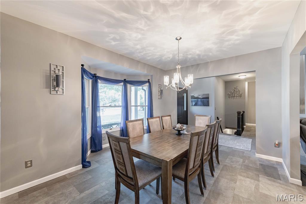 105 Creek View Place