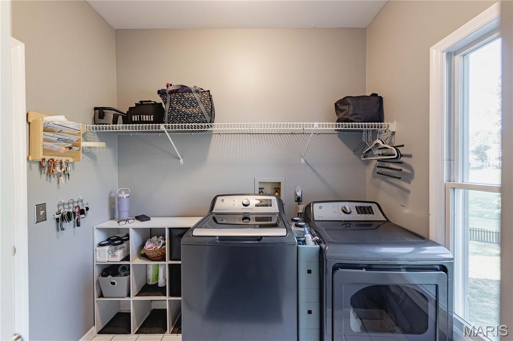 105 Creek View Place