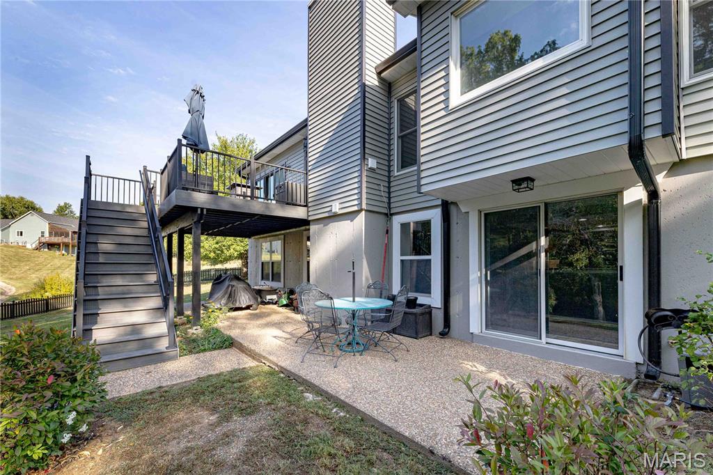 105 Creek View Place