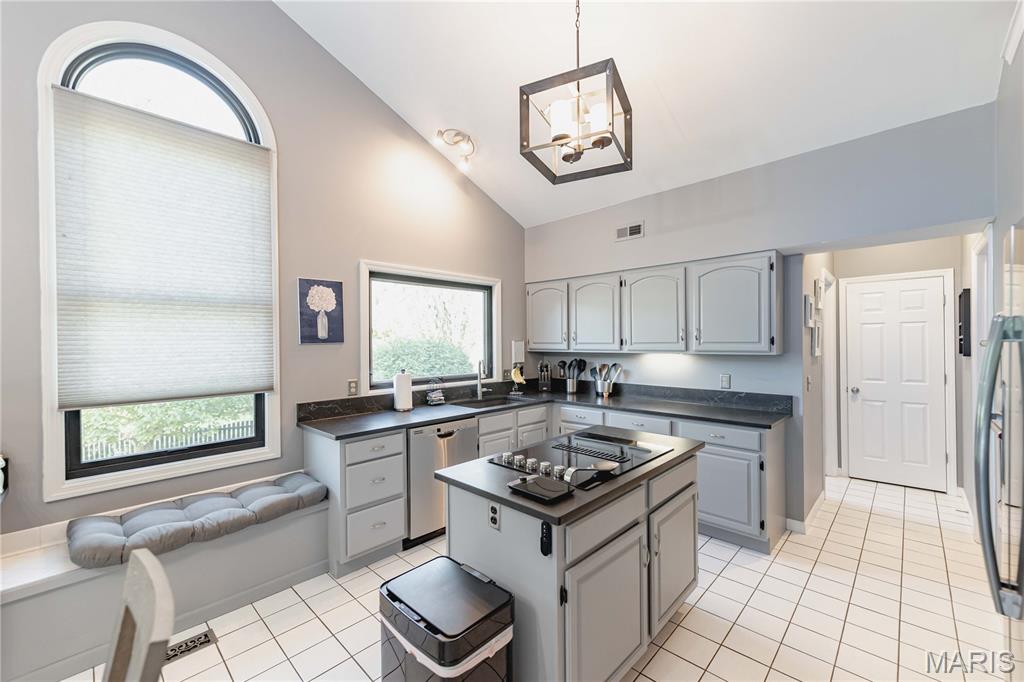 105 Creek View Place