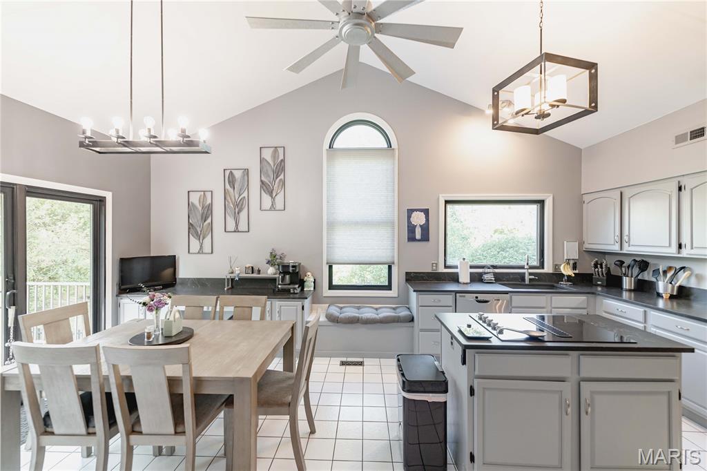 105 Creek View Place