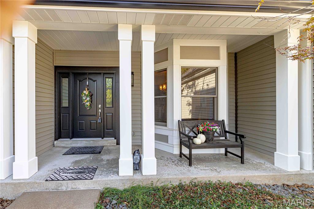 105 Creek View Place