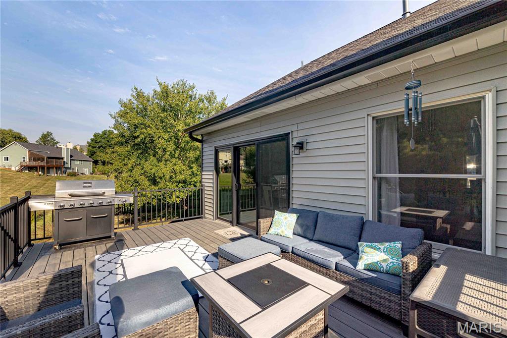 105 Creek View Place