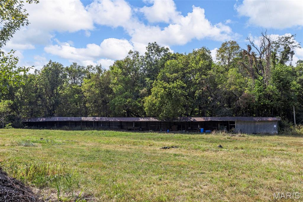 951 N Hwy 79