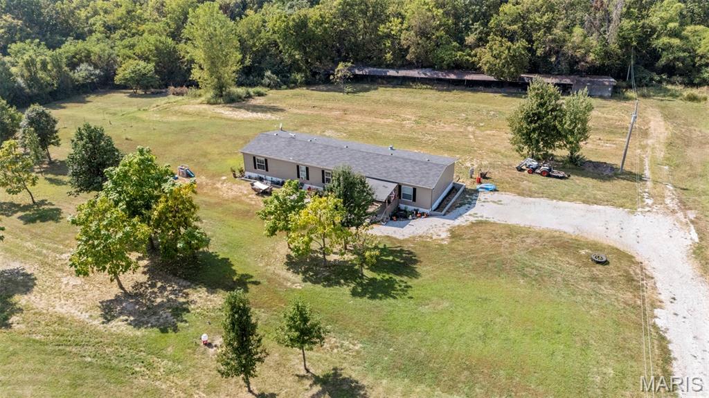 951 N Hwy 79
