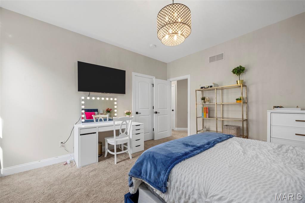 522 Long Creek Drive