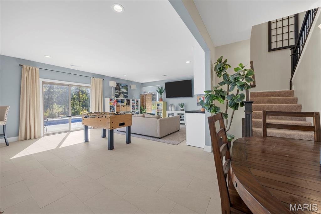 522 Long Creek Drive