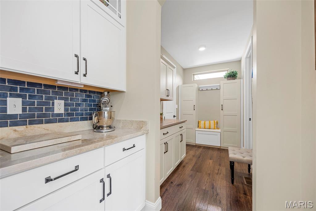 522 Long Creek Drive