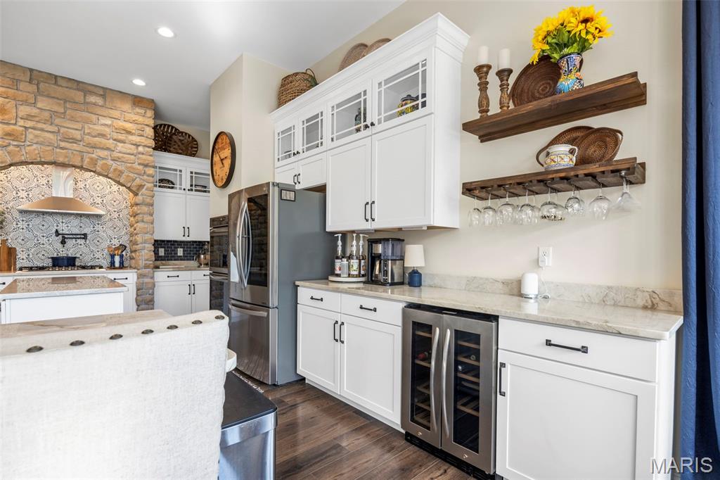 522 Long Creek Drive