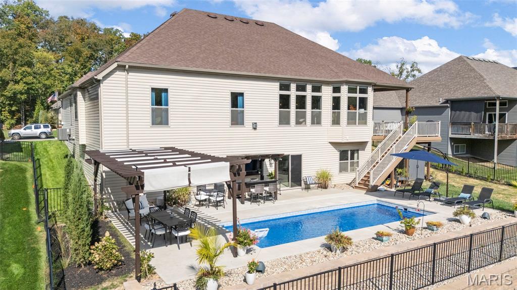 522 Long Creek Drive