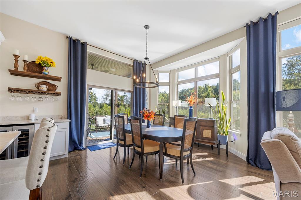 522 Long Creek Drive