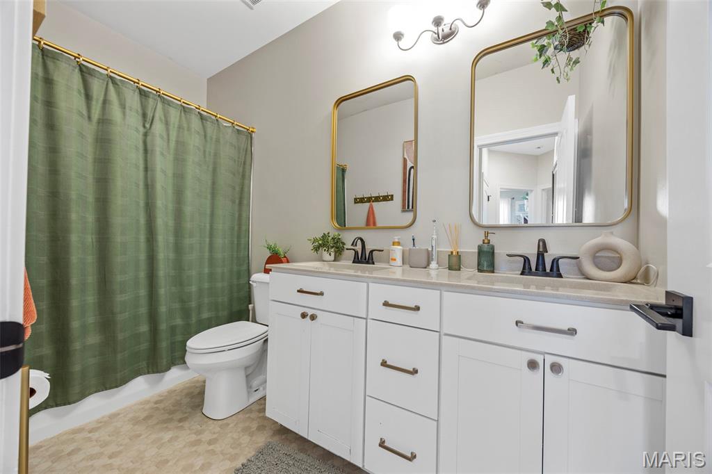 522 Long Creek Drive