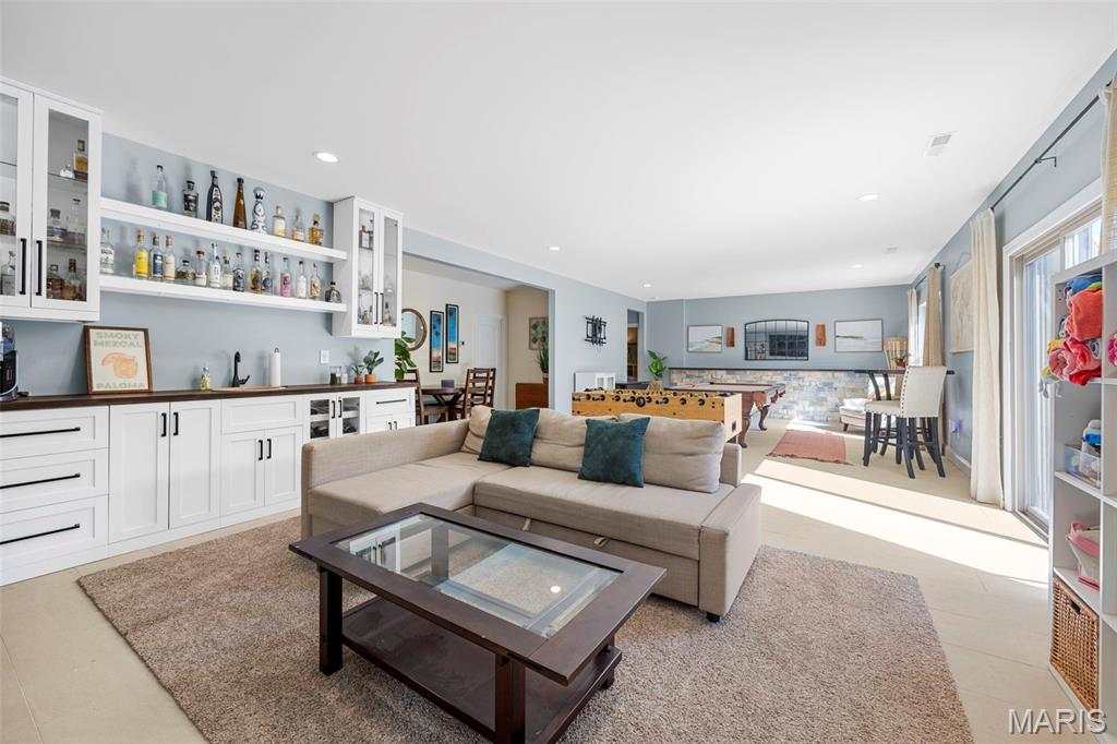 522 Long Creek Drive