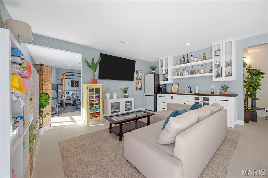 522 Long Creek Drive