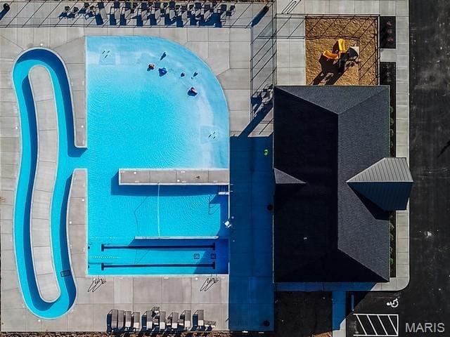 522 Long Creek Drive