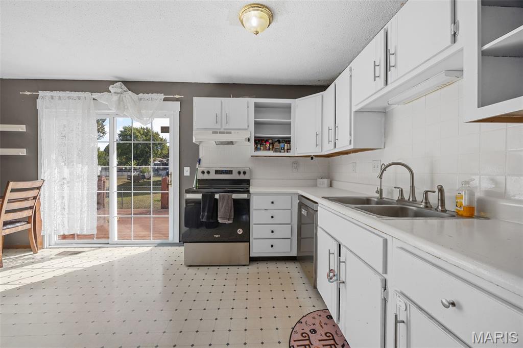 3948 Lexington Drive