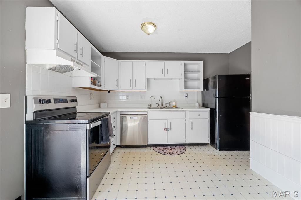 3948 Lexington Drive