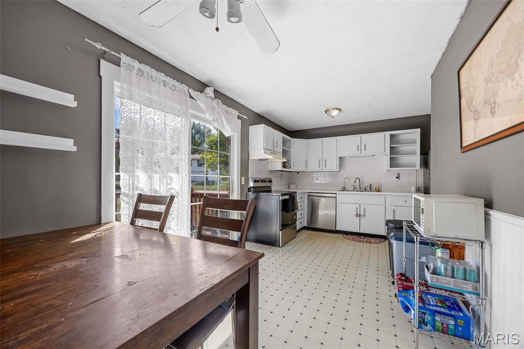 3948 Lexington Drive