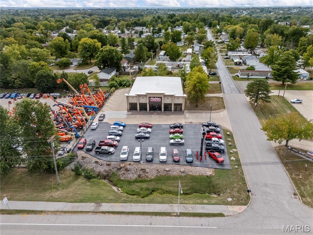 9084 Veterans Memorial Parkway