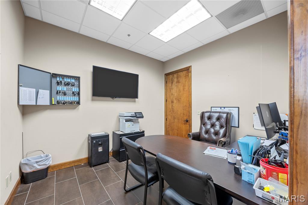 9084 Veterans Memorial Parkway