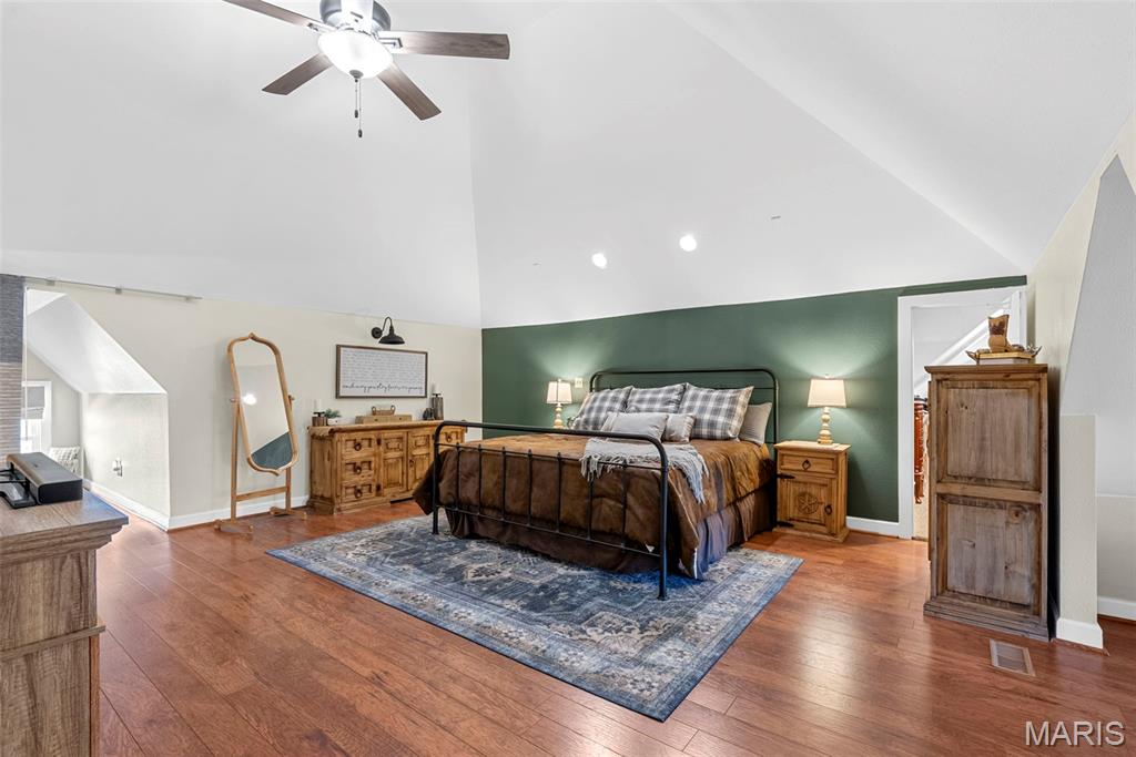 701 Cap Au Gris Street