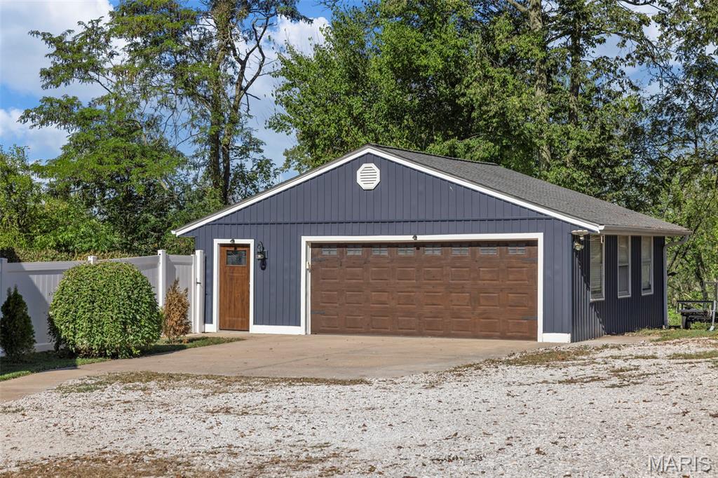 701 Cap Au Gris Street