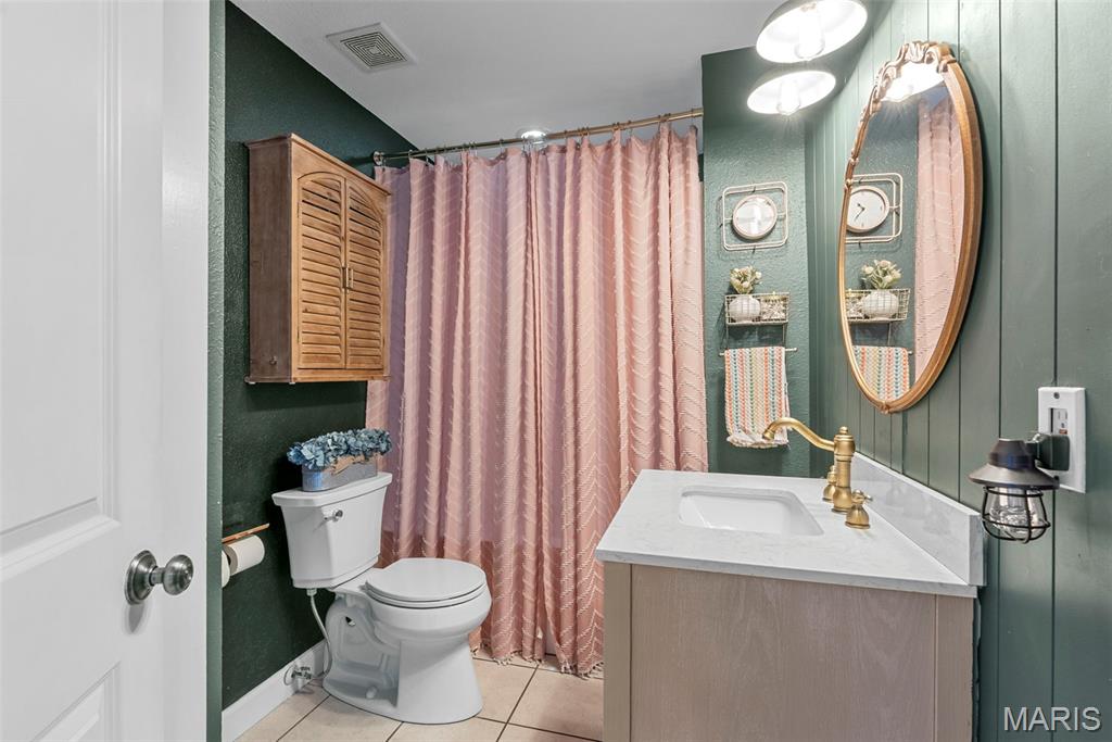 701 Cap Au Gris Street