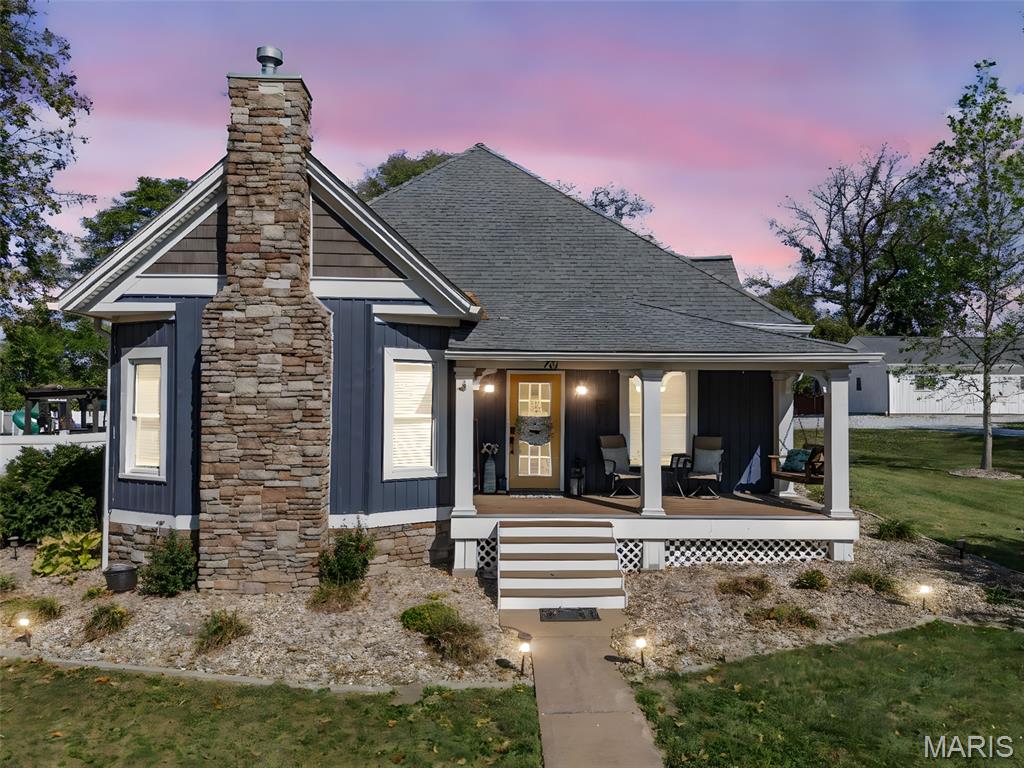 701 Cap Au Gris Street