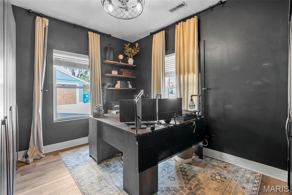 701 Cap Au Gris Street