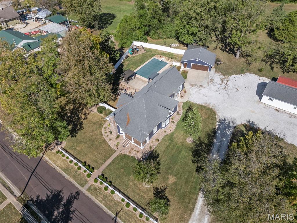 701 Cap Au Gris Street