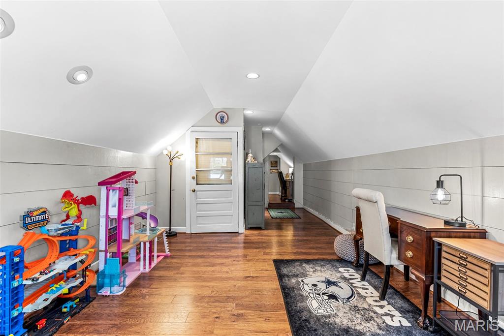 701 Cap Au Gris Street