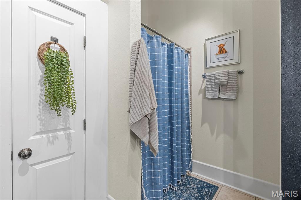 701 Cap Au Gris Street