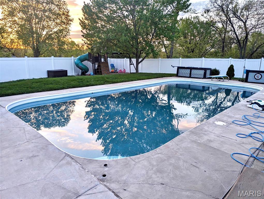 701 Cap Au Gris Street