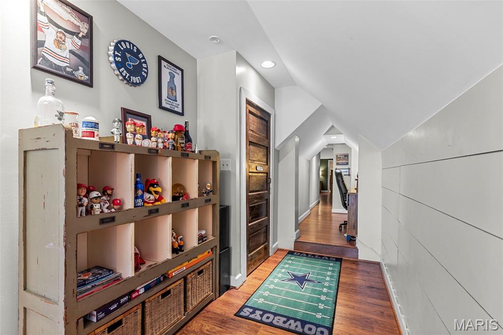 701 Cap Au Gris Street