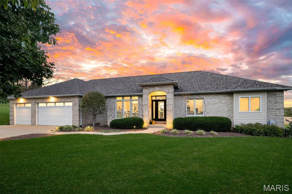 590 Sunset Place Lane