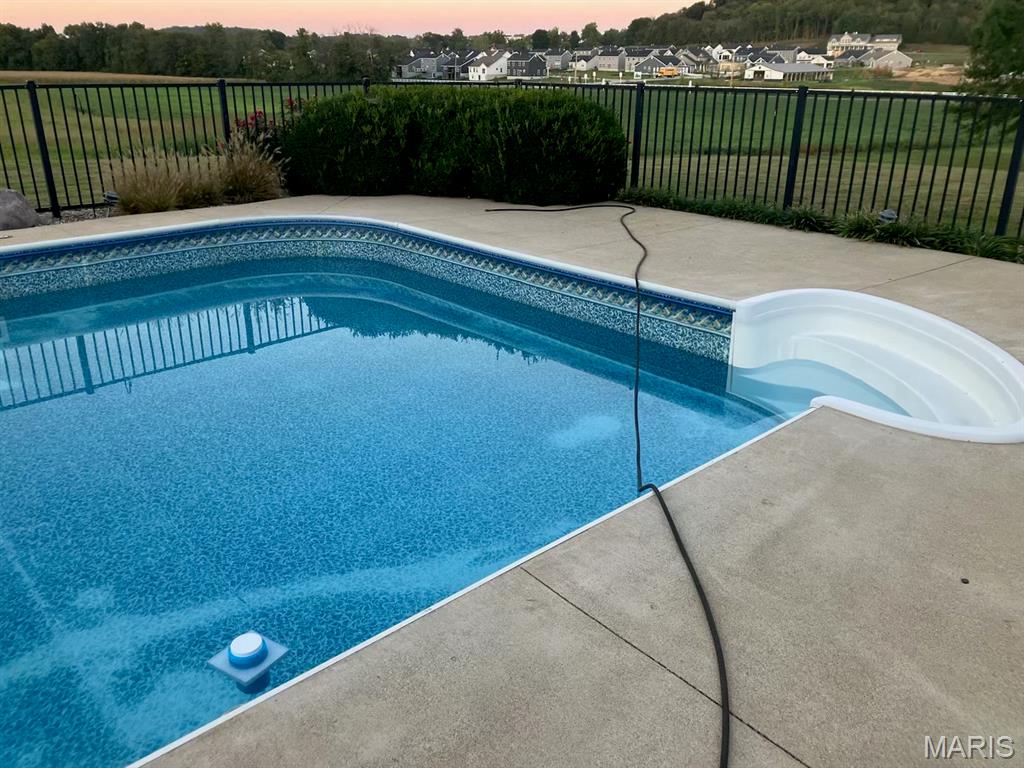 590 Sunset Place Lane