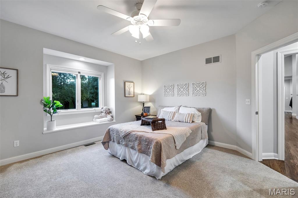 590 Sunset Place Lane