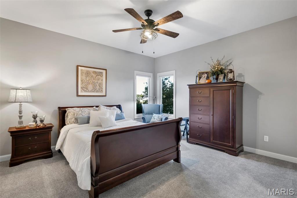 590 Sunset Place Lane