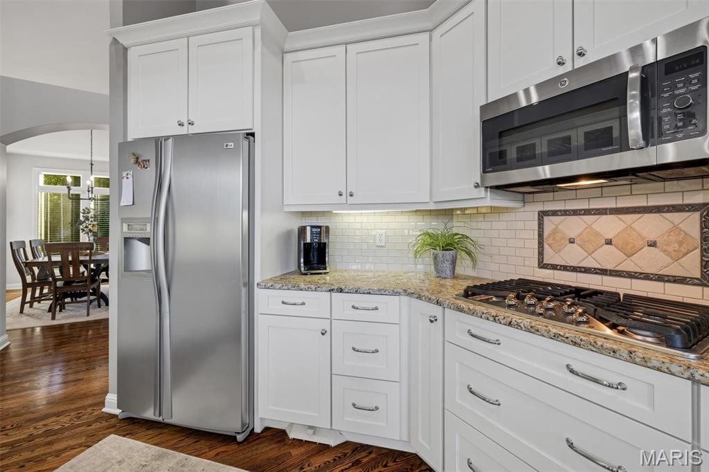 590 Sunset Place Lane