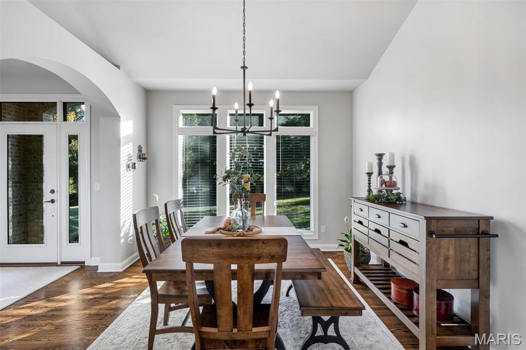 590 Sunset Place Lane