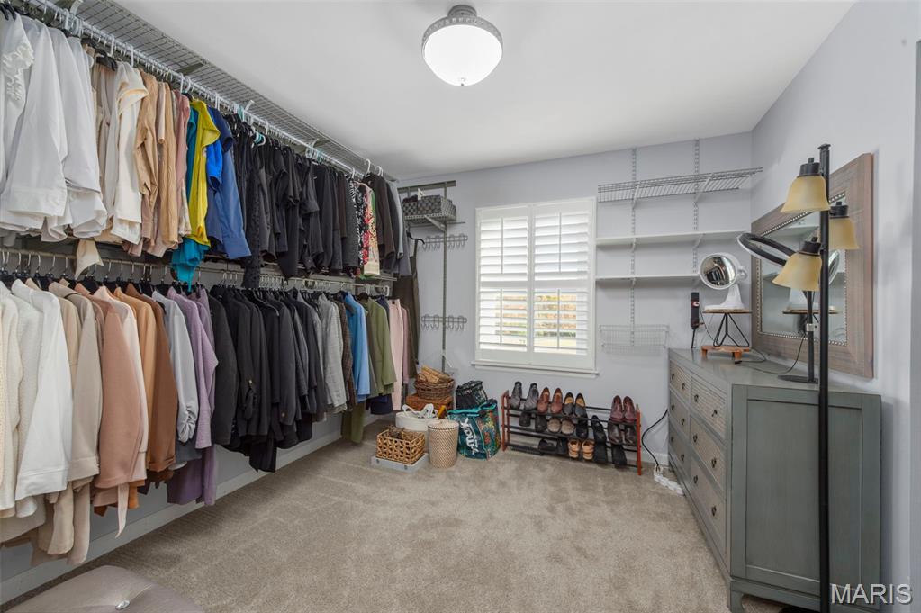 4095 Montgomery Lane