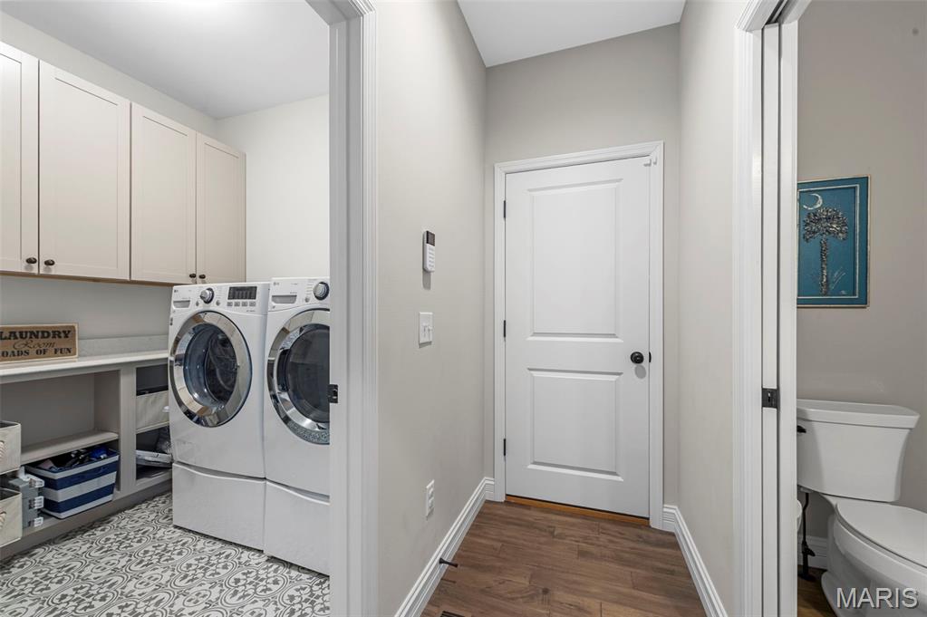 511 Leaning Woods Street